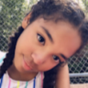 Meet your Posher, Azrielle